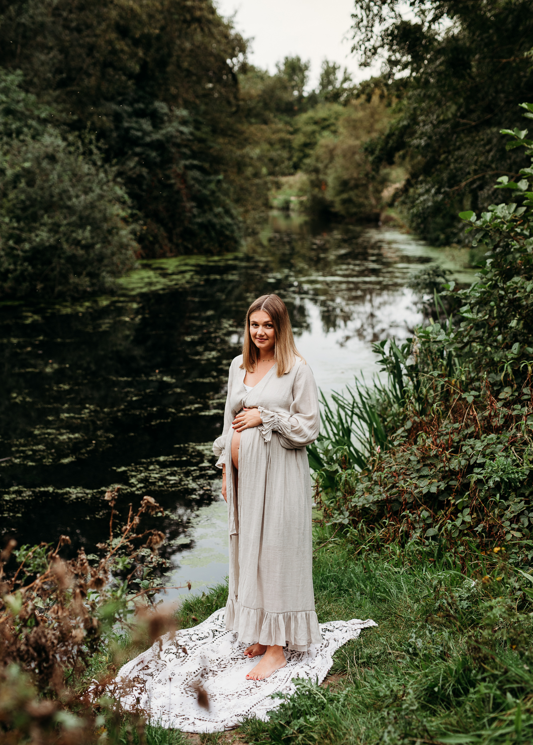 Maternity photoshoot outdoor Manchester